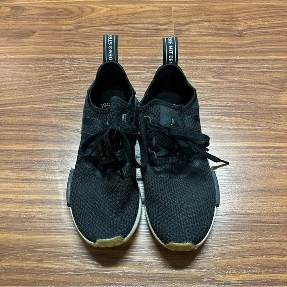 Adidas NMD R1 Size 7.5 - Picture 3 of 3